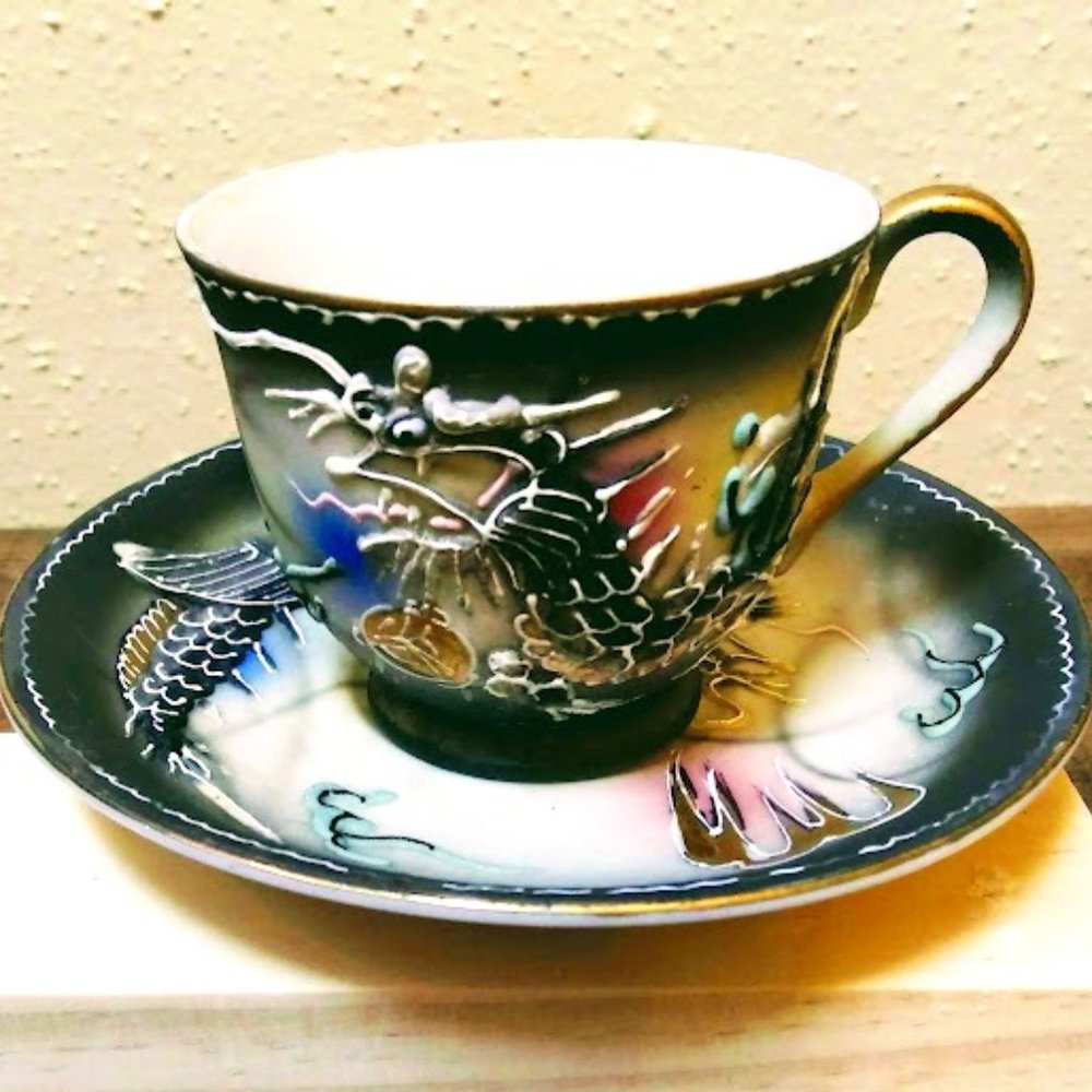 DRAGONWARE DEMITASSE CUP&SAUCER*MORIAGE*HAND PAINTED PORCELAIN*BETSON CHINA*VTG